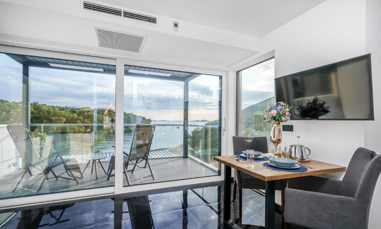 Alexandra Apartments Tribalj Εξωτερικό φωτογραφία