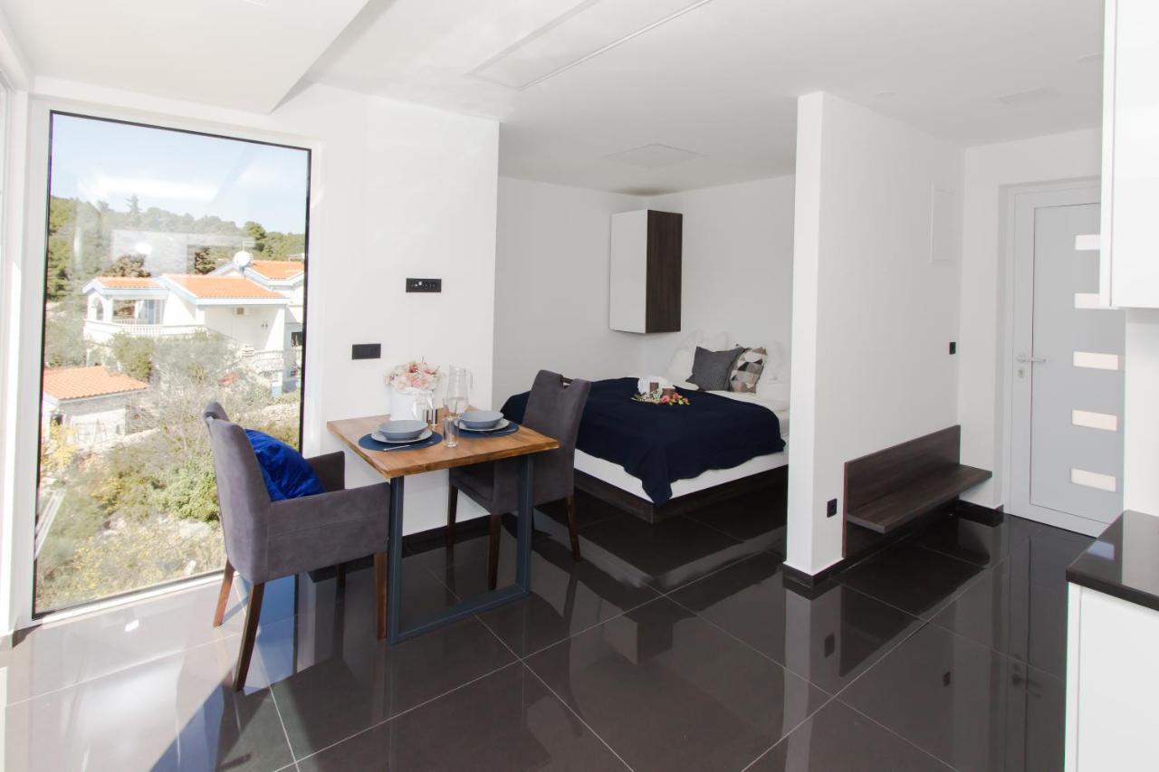 Alexandra Apartments Tribalj Εξωτερικό φωτογραφία